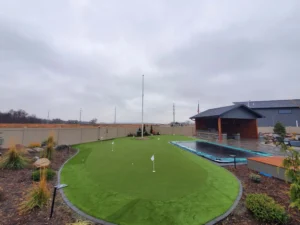 nebraksa-artificial-golf-grass-gal-19
