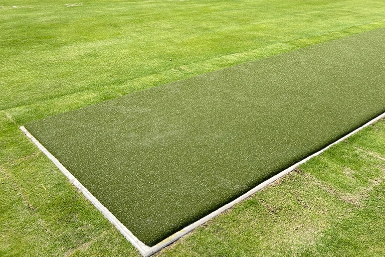Artificial grass driving range in Omaha, NE from SYNLawn